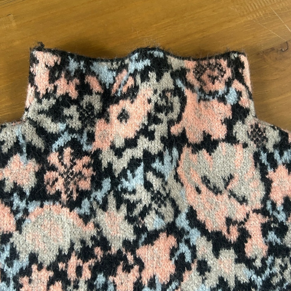 Zara Floral Patterned Mockneck Sweater - Picture 5 of 9
